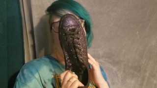 Seattle Ganja Goddess gets new glitter Converse! New shoes, shoe licking