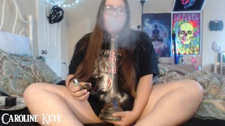 GFE STONER TEASE - LEELA LOVELESS