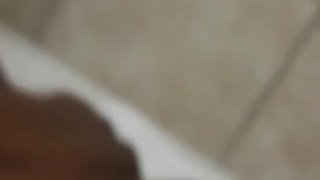 Queen Loves to Squirt