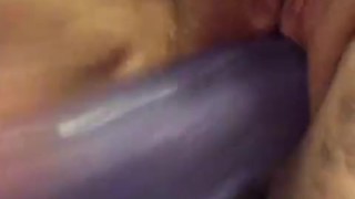 Filling my pussy for a quick squirt mmmm
