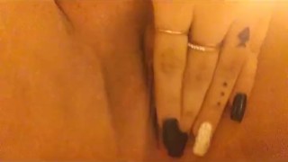 Cant keep my hands off my pussy