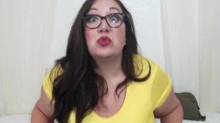 Sexy Busty BBW Camgirl Answers Questions