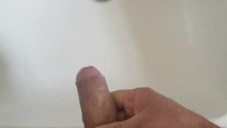 A QUICK BREAK TO JERK OFF ... TOO HORNY TO KEEP WORKING !!! turn volume up