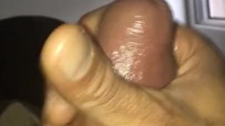 Horny asf! Me rubbing 1 out 