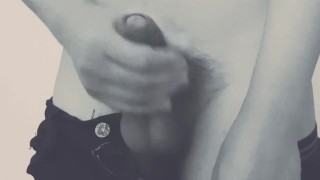 caliente masturbándose 