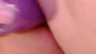 BBW cumming on purple dildo