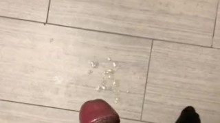 Quick bathroom wank