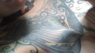 Tatted up mama vaping mary jane