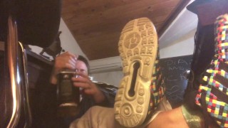 Fer & Barefoot