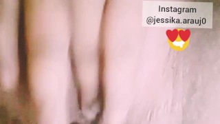 Cheia de tesão se masturbando gostoso buceta toda melhadinh @jessika.arauj0