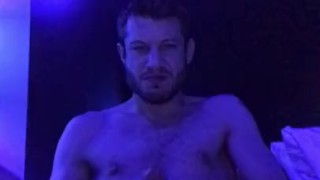 JackOff in the blueroom