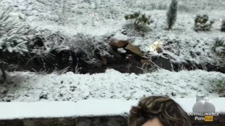 Outdoor fuck in the snow! Cum fast in the Jacuzzi please