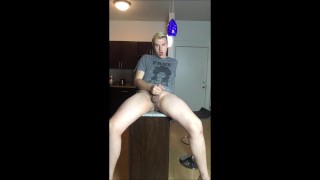 Cumming in The Kitchen