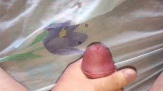 Большой слоу-мо камшот после 7 дней воздержания