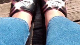 Sparkly toes 