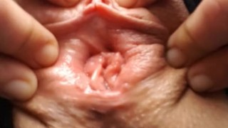 L.W.Kitty Cums By Spreading Her Pussy In Public Then Rubs Out Another! 