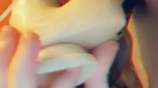Babe show's that she can deep throat