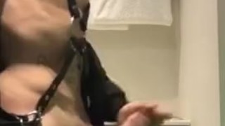 fetish wank in motel.