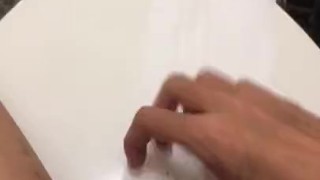 飞机场厕所打飞机