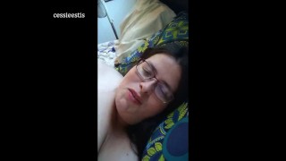 BBW MILF cums with a towel