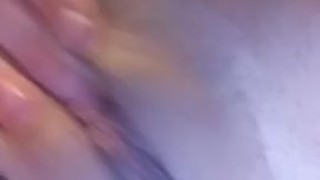 18 year old showing how wet her pussy iss