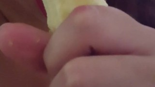A small demonstration of a rich blowjob comes very rich things