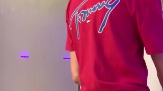 NAKED BOY SHOW HIS ASS