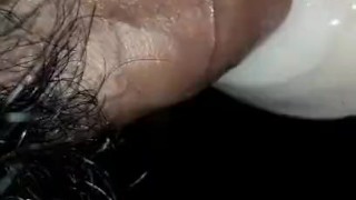 Jugando con la vagina de mi hijastra