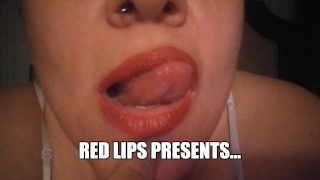 Playing with my new anal plug, shaking my phat ass.