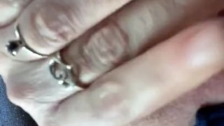 rubbing my pussy in the car (drive thru)