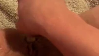 I love to play and squirt! Feels so good!