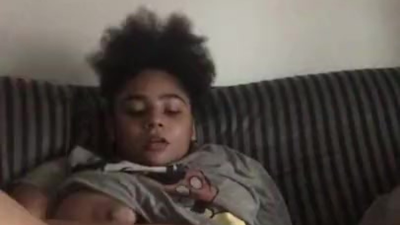 Жас анал порно