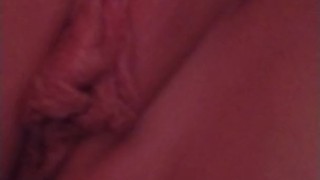 Big pussy lips masturbated