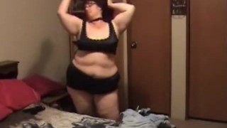 BBW Prepares to take photos shows ass and tits while getting ready - Not HD