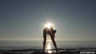 Miko feat. Sasha Bikeyeva - Girl in trend. Outdoors naked dancing