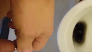 Pissing with prince's wand in my uretra
