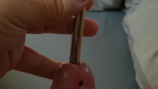 Inserting an Prince's wand in my uretra. 
