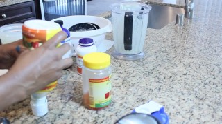 Ebony MILF Breakfast Smoothie