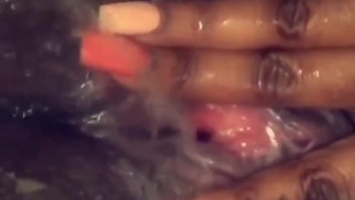 KASHDOLL PUSSY SQUIRTS LIKE CRAZY!!!