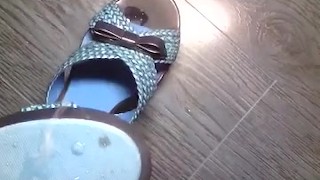 Spit on shoes 