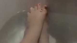 Short play time in the bath
