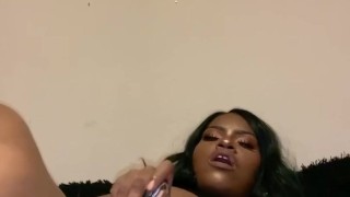 There’s a BIGGER finish... mamaken plays with pussy