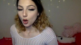 TEEN CAMGIRL RUBS CLIT UNTIL ORGASM IN HER BEDROOM LIVE ON CAHTURBATE