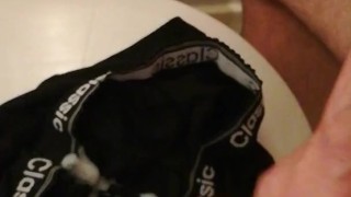 Huge Cumshot.. I'm not alone