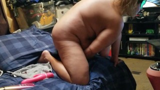 Spying on my wife playing on webcam 
