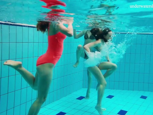 Three Girls Avenna, Nina and Marketa Naked in the Pool 