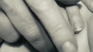 Skarlet Moon Loves to Rub her Clit and Finger her Pussy 