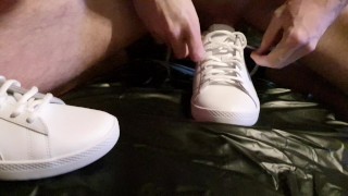 4K - Quick sex with white fetish Puma sneakers until i cum