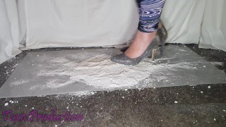 Girlfriend makes sugar