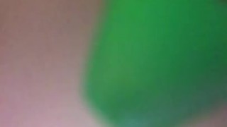 Thick white girl makes herself cream